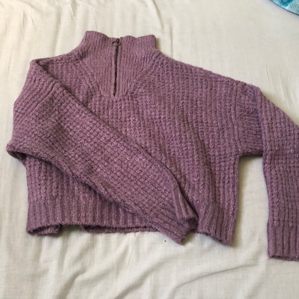 Boxy cropped sweater